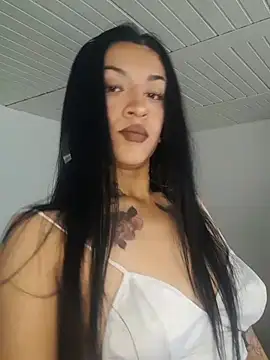 Snapshot of gabii_hardy chatting on 02/23/26, 12:24 gabii hardy online show from 02/23/26, 12:24