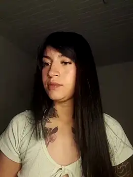 Snapshot of gabii_hardy chatting on 04/19/26, 10:25 gabii hardy online show from 04/19/26, 10:25