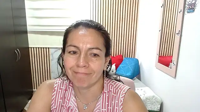 Snapshot of camilavargas_ chatting on 05/27/26, 03:09 camilavargas online show from 05/27/26, 03:09