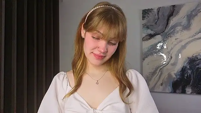 pienaple online show from 11/27/25, 04:14