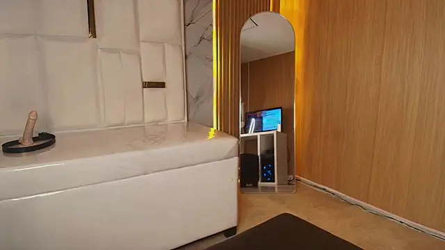 sophiadoll tf online show from 10/02/25, 08:27