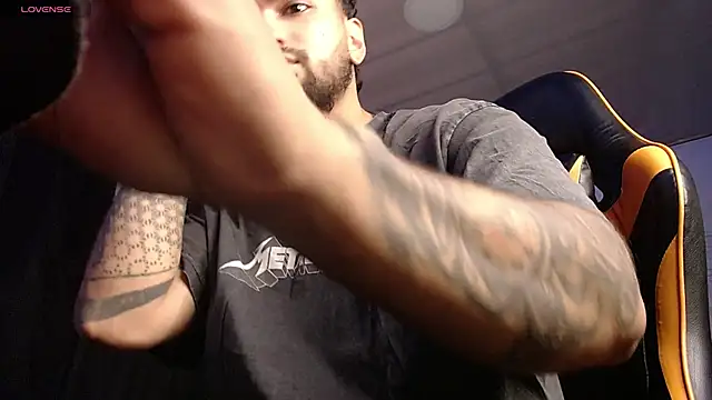 Snapshot of Chrys_harris77 chatting on 09/29/25, 10:25 Chrys harris77 online show from 09/29/25, 10:25