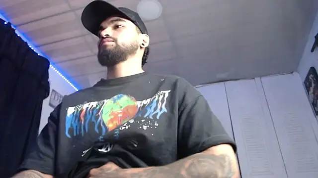 Snapshot of Chrys_harris77 chatting on 10/06/25, 09:56 Chrys harris77 online show from 10/06/25, 09:56