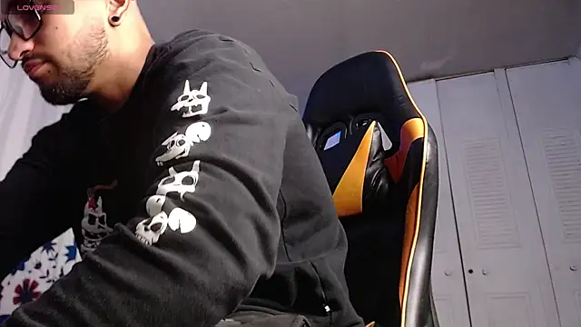 Chrys harris77 online show from 12/16/25, 11:43