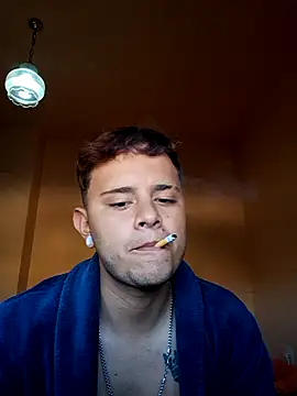 Meenlove online show from 09/17/25, 07:32