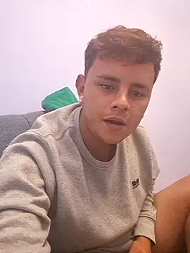 Meenlove online show from 09/28/25, 08:25