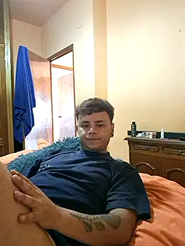 Meenlove online show from 09/30/25, 10:20