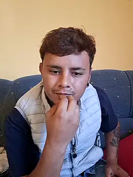 Meenlove online show from 10/06/25, 08:45