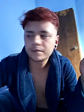 Meenlove online show from 10/24/25, 01:40