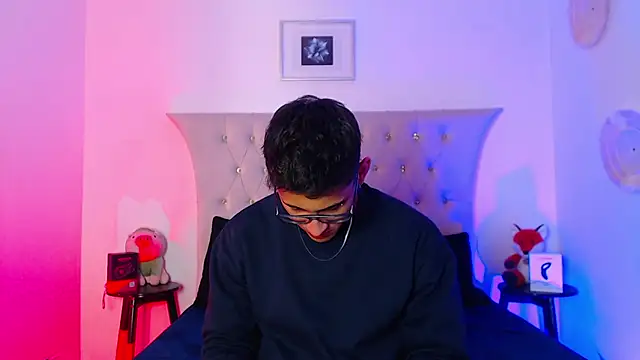 SalvadorFit online show from 11/19/25, 08:31