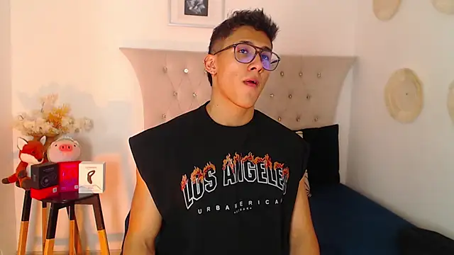 SalvadorFit online show from 12/05/25, 08:27