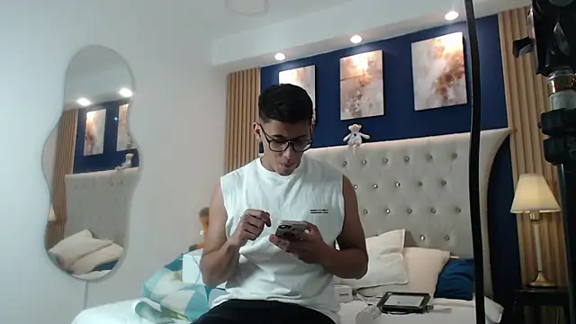 SalvadorFit online show from 04/04/26, 08:17