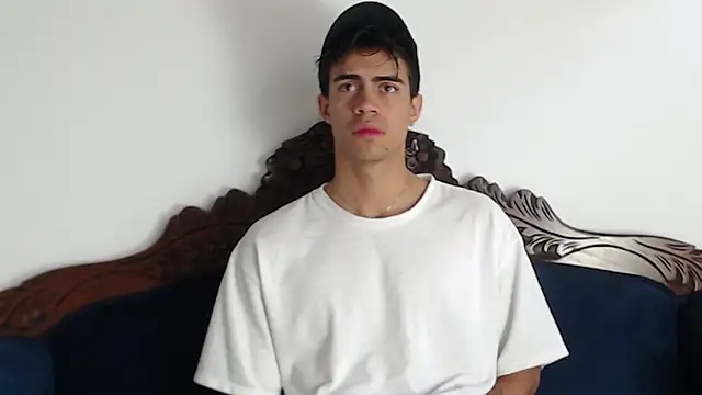 cody pipper  online show from 10/26/25, 02:45