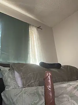 foreigntitts  online show from 02/06/26, 11:08