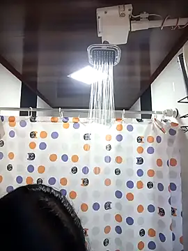 Snapshot of Violettabloom_ chatting on 10/11/25, 11:09 Violettabloom  online show from 10/11/25, 11:09