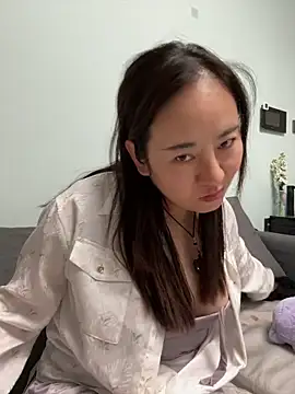 Kayla-love online show from 04/14/26, 04:35