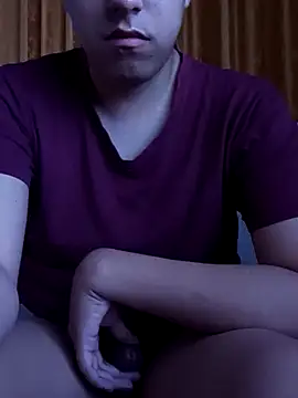 Snapshot of supguyLat chatting on 02/20/26, 10:27 supguyLat online show from 02/20/26, 10:27