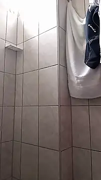 Snapshot of supguyLat chatting on 03/21/26, 08:45 supguyLat online show from 03/21/26, 08:45