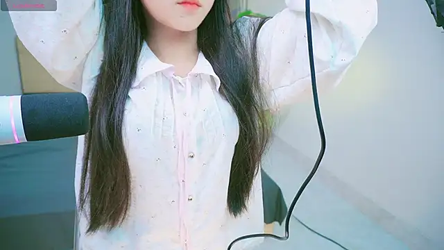 Cherry-26 online show from 11/08/25, 01:11