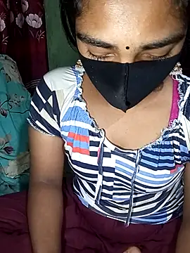 Snapshot of Cute_Couple59 chatting on 03/26/26, 12:17 Cute Couple59 online show from 03/26/26, 12:17