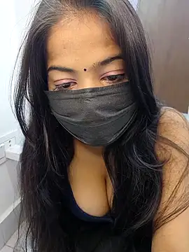 Rihana 01 online show from 12/17/25, 07:14