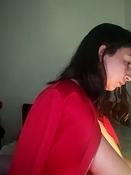 Snapshot of Vale_stone_ chatting on 10/03/25, 04:20 Vale stone online show from 10/03/25, 04:20