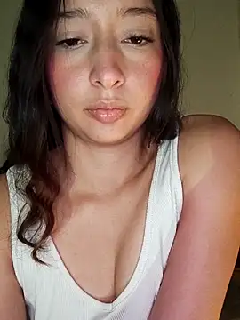 Snapshot of Vale_stone_ chatting on 02/08/26, 03:54 Vale stone online show from 02/08/26, 03:54