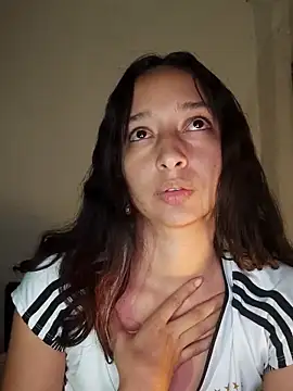 Snapshot of Vale_stone_ chatting on 04/07/26, 04:24 Vale stone online show from 04/07/26, 04:24