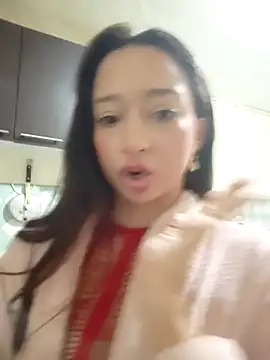 Snapshot of Vale_stone_ chatting on 04/11/26, 07:45 Vale stone online show from 04/11/26, 07:45