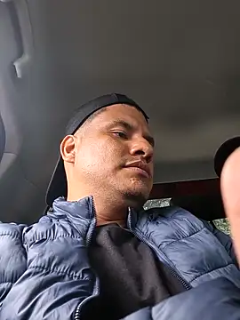 Snapshot of TAaghe3_099 chatting on 12/14/25, 09:41 TAaghe3 099 online show from 12/14/25, 09:41