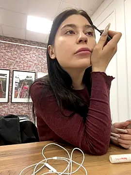 Snapshot of Valerie_Ohara chatting on 09/29/25, 11:26 Valerie Ohara online show from 09/29/25, 11:26