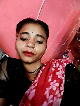 Snapshot of R_Roshni chatting on 10/01/25, 04:40 R Roshni online show from 10/01/25, 04:40