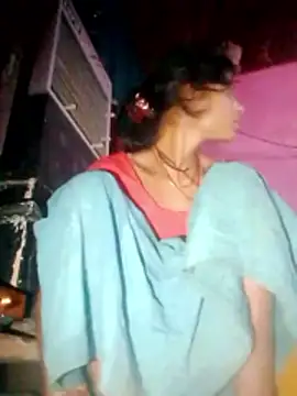 Snapshot of R_Roshni chatting on 12/01/25, 12:48 R Roshni online show from 12/01/25, 12:48