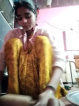 R Roshni online show from 12/18/25, 11:00