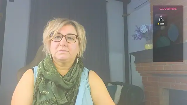 Marta Wils online show from 11/21/25, 04:11