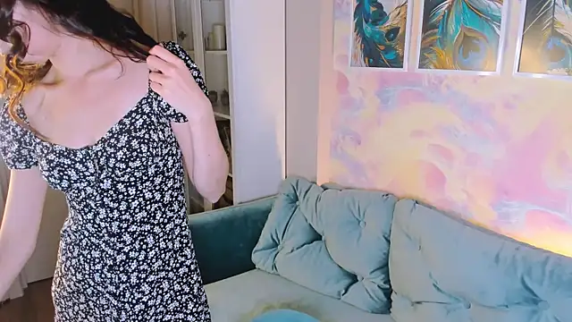 nancy posh online show from 09/25/25, 02:21