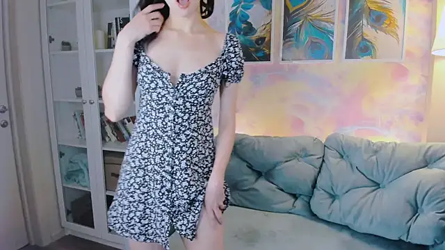 nancy posh online show from 11/22/25, 04:06