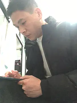 Snapshot of pualldu chatting on 03/24/26, 03:50 pualldu online show from 03/24/26, 03:50