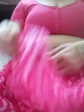 Snapshot of Jeya_thakur chatting on 10/04/25, 07:06 Jeya thakur online show from 10/04/25, 07:06