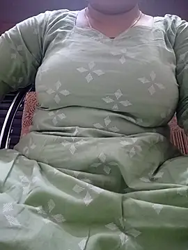 Snapshot of Jeya_thakur chatting on 10/27/25, 07:34 Jeya thakur online show from 10/27/25, 07:34