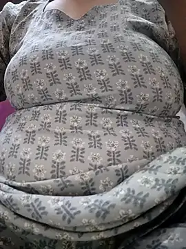 Snapshot of Jeya_thakur chatting on 11/12/25, 06:14 Jeya thakur online show from 11/12/25, 06:14