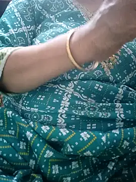 Snapshot of Jeya_thakur chatting on 05/10/26, 05:56 Jeya thakur online show from 05/10/26, 05:56