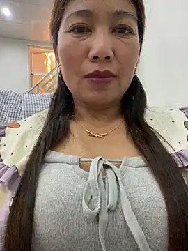 Milky-milk online show from 04/10/26, 03:17