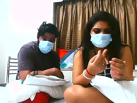 Snapshot of indianbeautystar chatting on 12/17/25, 01:50 indianbeautystar online show from 12/17/25, 01:50