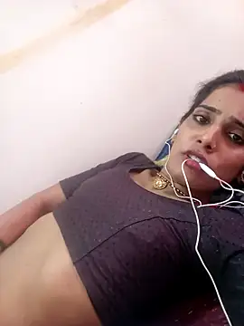 Snapshot of Sh_suhani chatting on 12/01/25, 08:41 Sh suhani online show from 12/01/25, 08:41