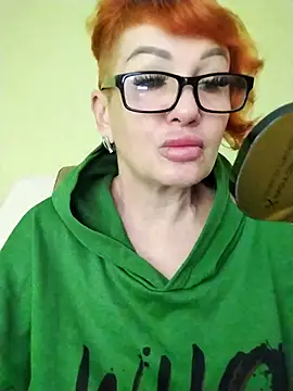 Snapshot of Alissa55552111 chatting on 05/17/26, 06:44 Alissa55552111 online show from 05/17/26, 06:44