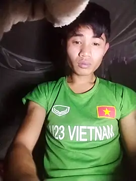 Nhyy xx online show from 11/18/25, 04:00