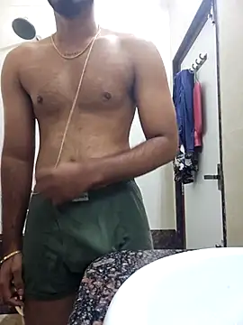 Snapshot of thick_hard_dick chatting on 09/25/25, 06:39 thick hard dick online show from 09/25/25, 06:39