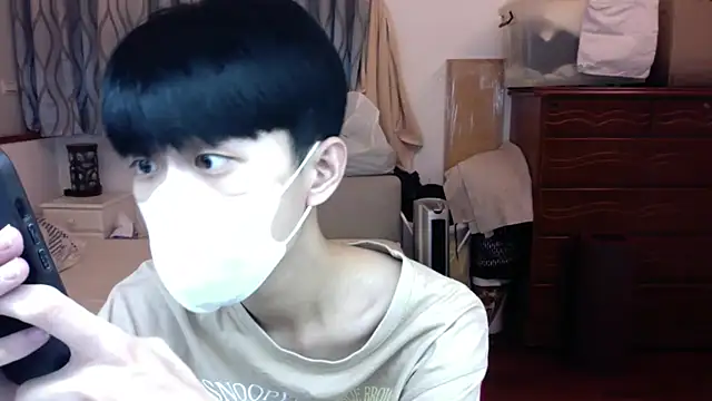 kai101010 online show from 09/25/25, 04:00