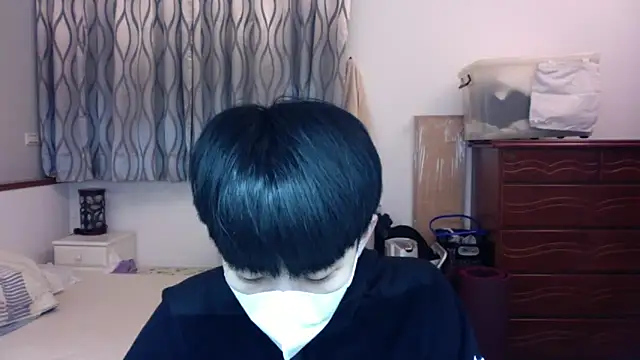 kai101010 online show from 09/27/25, 04:23